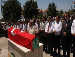 Güzel gözyaşlarıyla uğurlandı